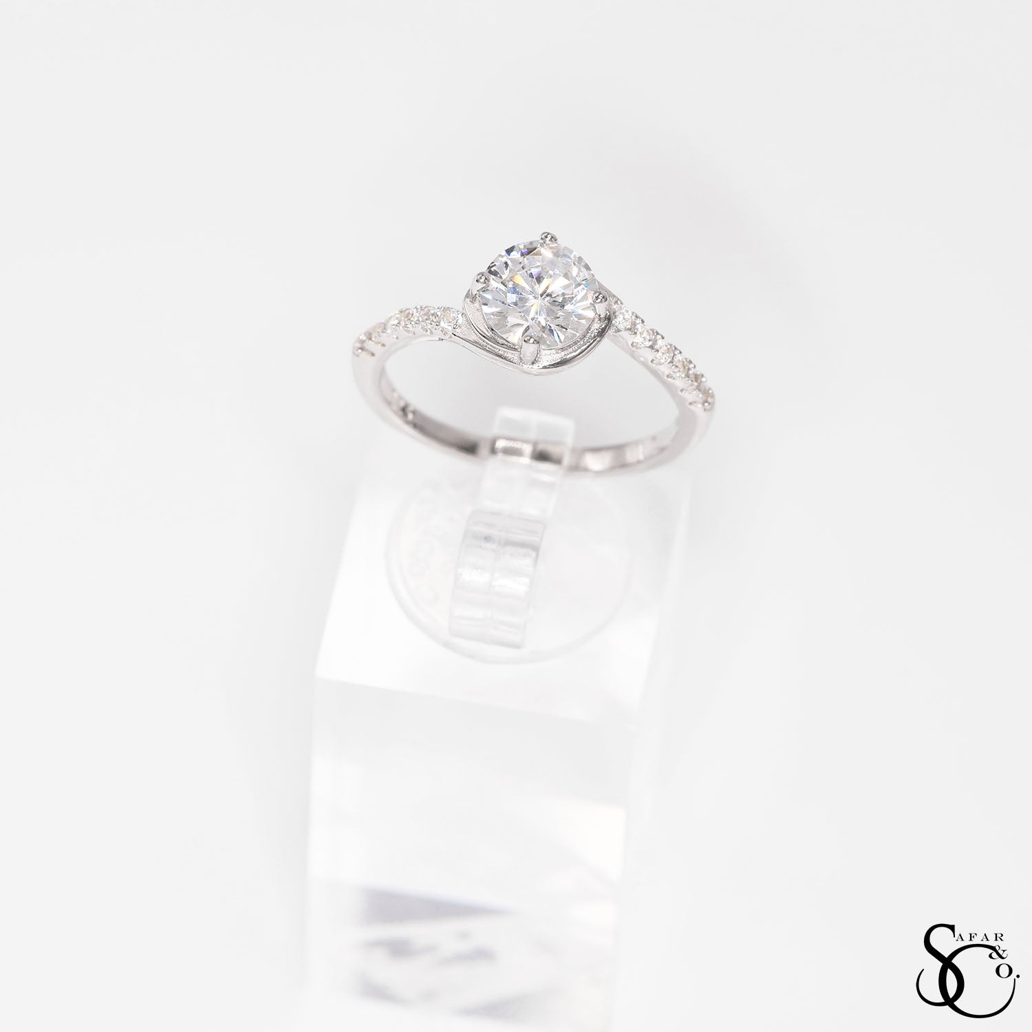 925 Sterling Silver Solitaire Round Ring - #4