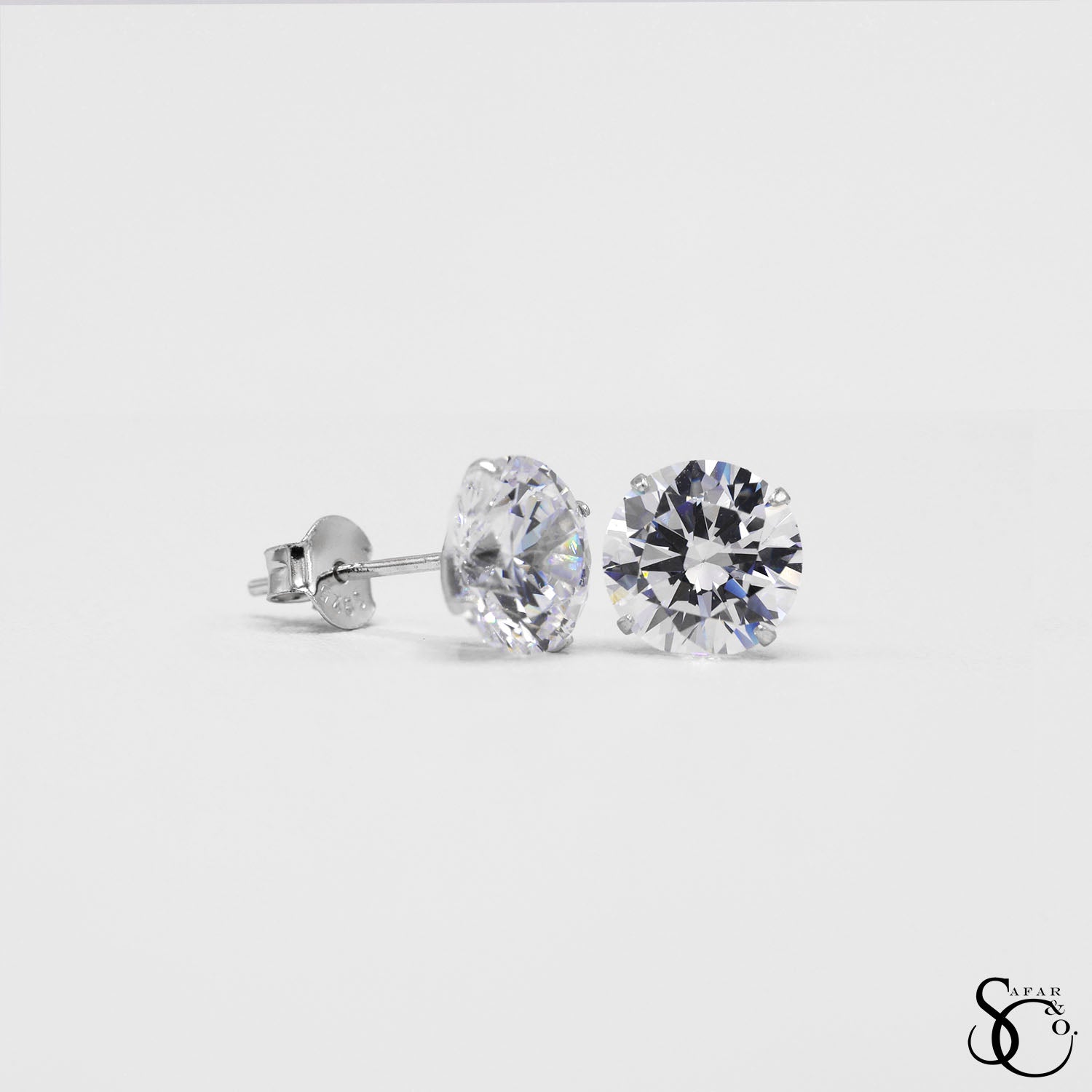 925 Sterling Silver Solitaire Round Stud Earrings