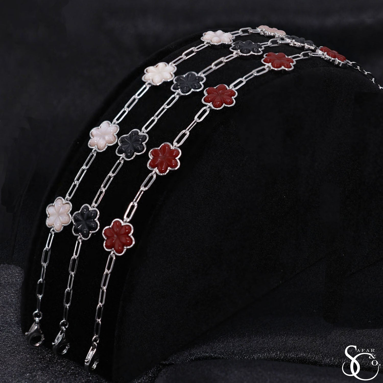 925 Sterling Silver Black Paperclip Flower Bracelet